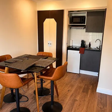 Apartamento T2 Terrasse, Piscine, Vue Golf, Proche Montpellier